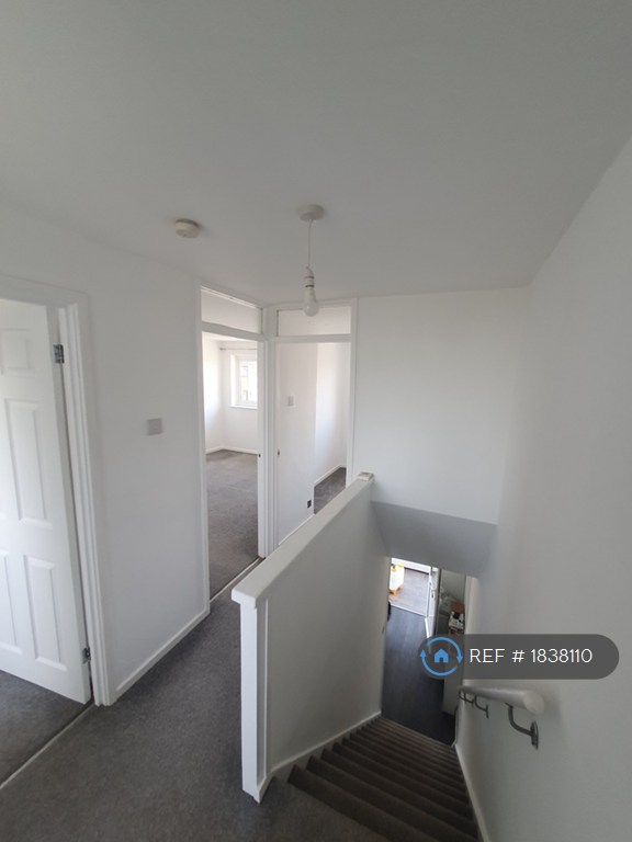 3 bedroom house in Slade Close, Ramsey, PE26 (3 bed) (#1838110)