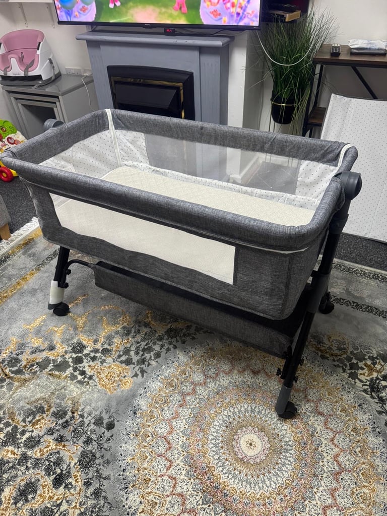 image for Baby cot bed with mattress 