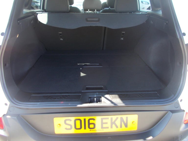 2016 Renault Kadjar 1.5 dCi Dynamique Nav 5dr HATCHBACK Diesel Manual