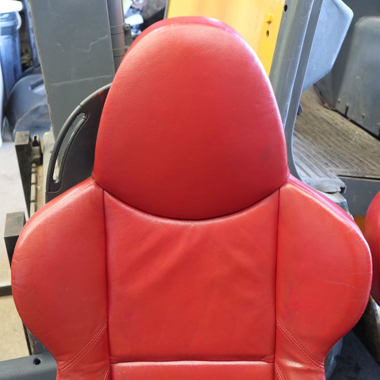 BMW E85 Z4 Sport Red Leather Seats & Door Cards (TraumRot)