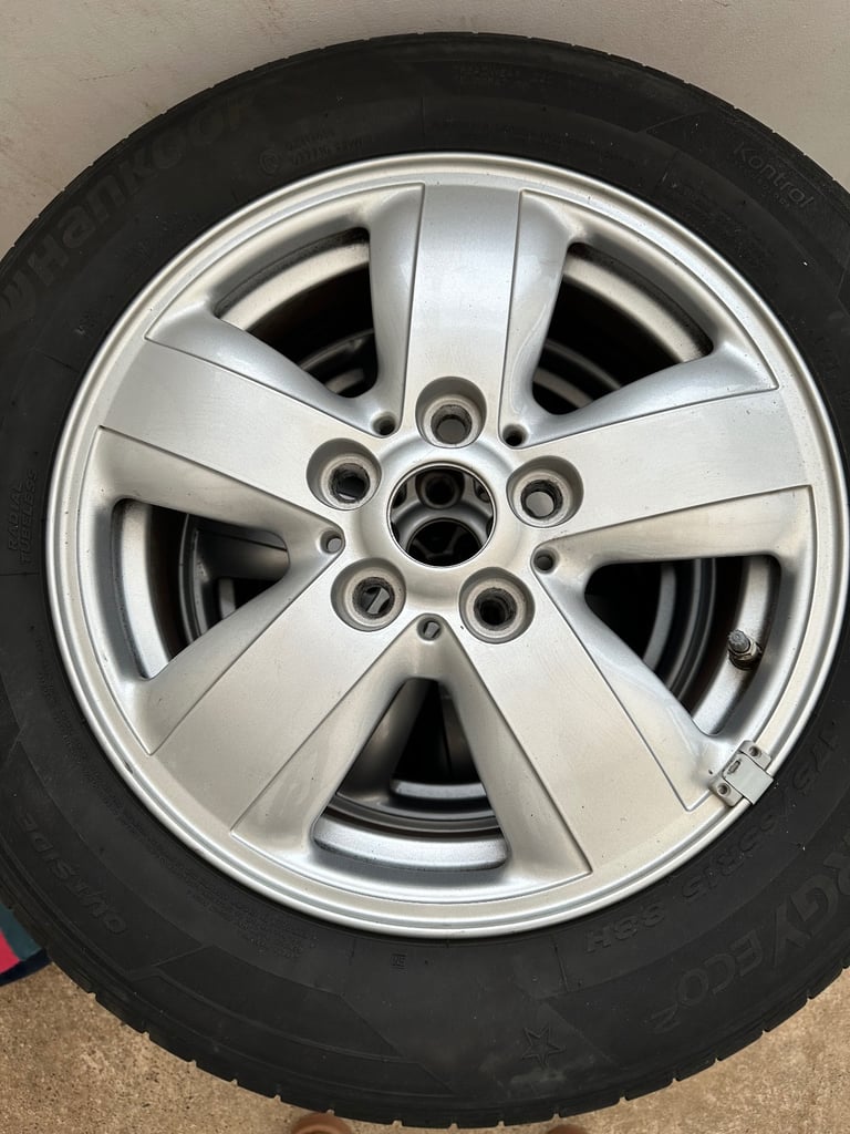 image for 4 Alloy Wheels and Tyres