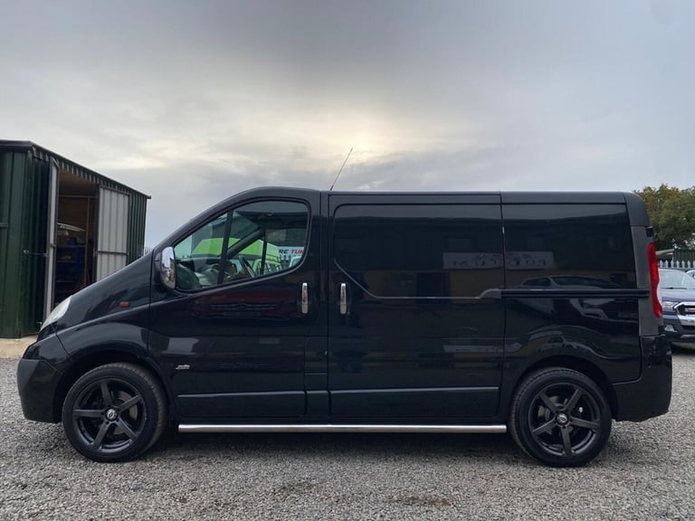 2010 Vauxhall Vivaro 2.0 CDTi Sportive FWD L1 4dr PANEL VAN Diesel Manual