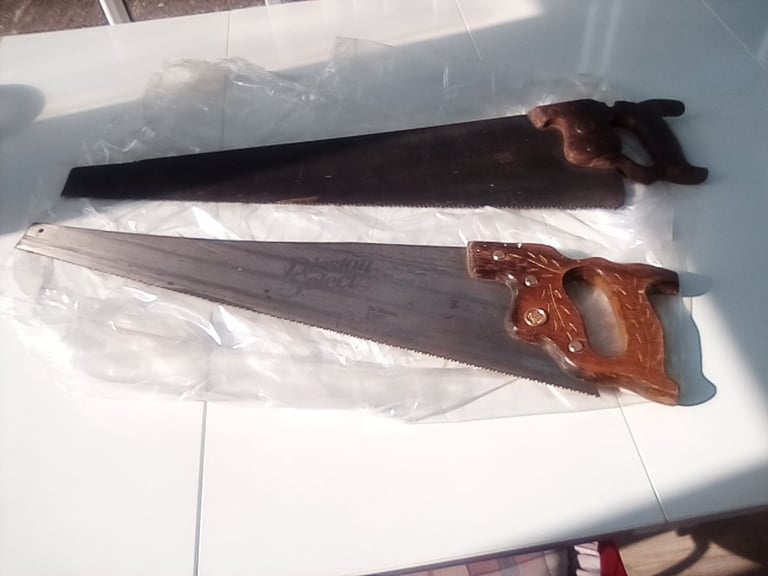 image for £15 each. Quality Vintage Henry Disston (Philadelphia, USA) hand saws.