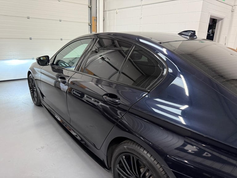 2018 BMW 5 Series 530d xDrive M Sport 4dr Auto SALOON DIESEL Automatic