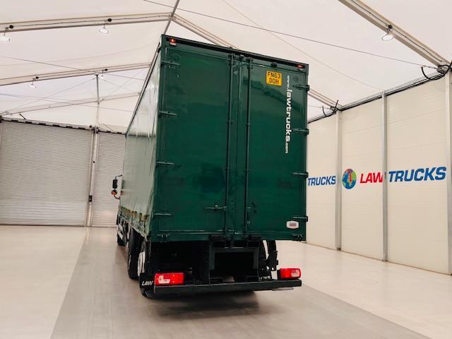 DAF CF75 310 6x2 Rear Lift Day Cab Curtainsider 