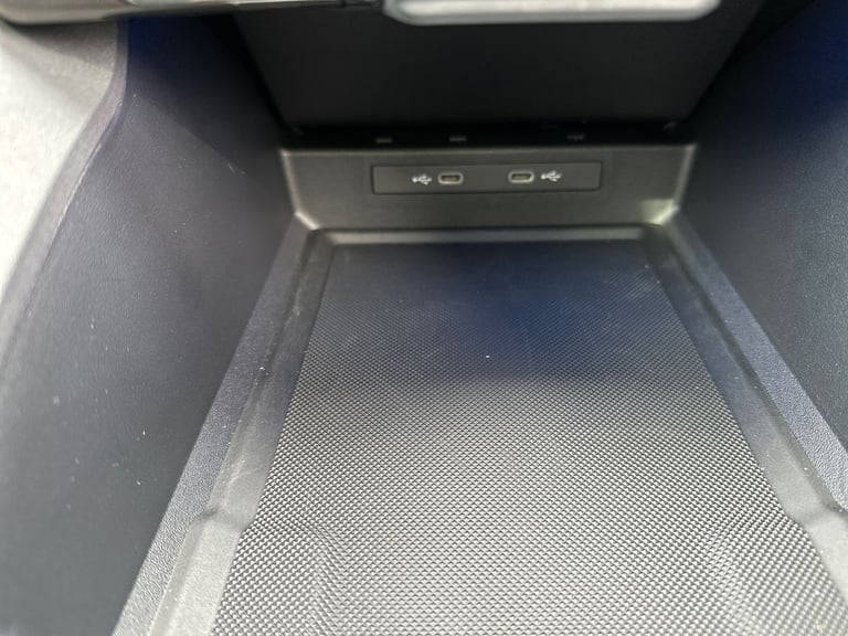 2025 Ford Explorer 210kW Premium 77kWh 5dr Auto HATCHBACK ELECTRIC Automatic