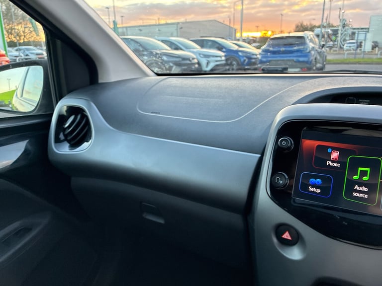 2019 Toyota AYGO 1.0 VVT-i X-Trend 5dr HATCHBACK PETROL Manual