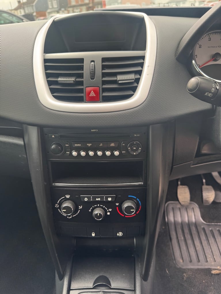 2009 Peugeot 207 1.4 VTi S 5dr [AC] ESTATE Petrol Manual