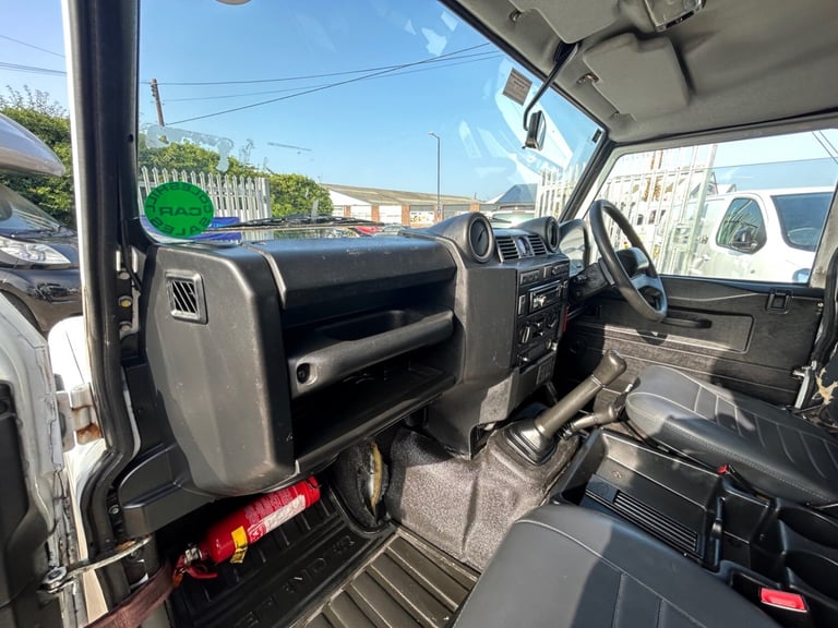 2012 LAND ROVER DEFENDER Station Wagon TDCi [2.2] Puma 