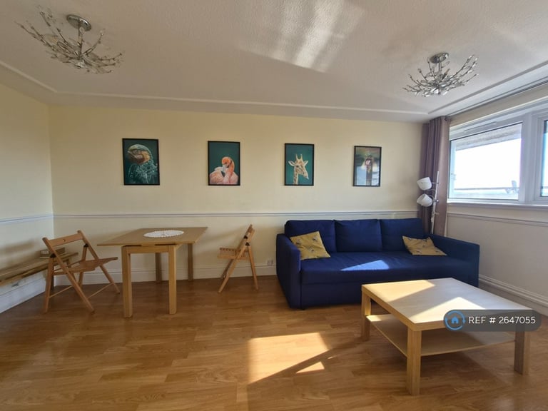 1 bedroom flat in The Rotunda, Birmingham, B2 (1 bed) (#2647055)
