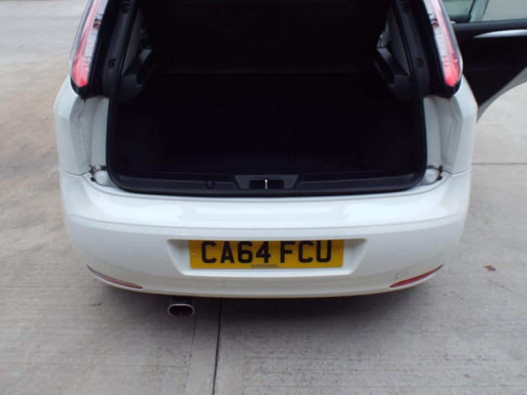 2014 Fiat Punto 1.2 Easy Euro 6 5dr HATCHBACK Petrol Manual