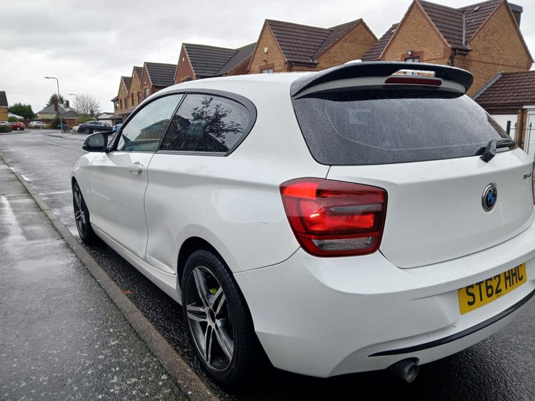 BMW 1 SERIES 116D SPORT 2012