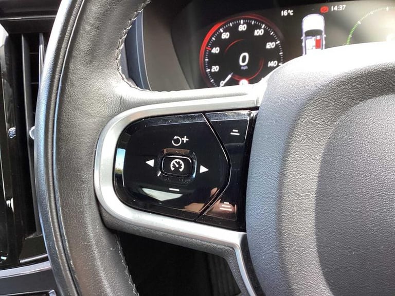 2019 Volvo V90 Cross Country 2.0 D4 Cross Country Plus 5dr AWD Geartronic Automatic Estate Diesel...