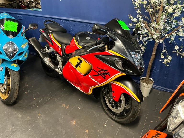 Suzuki GSX1300 r free delivery 