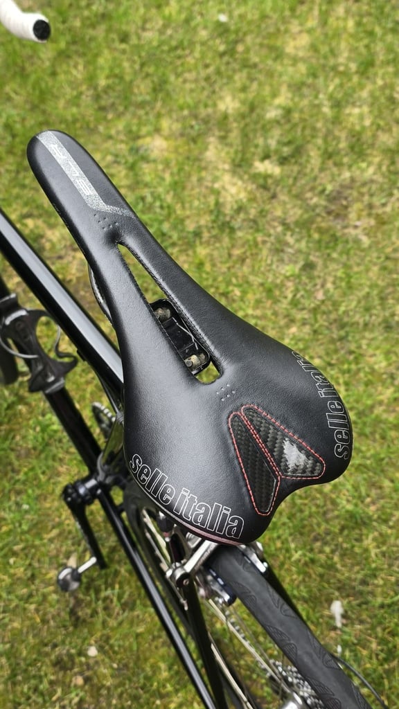 Racing bicycle 