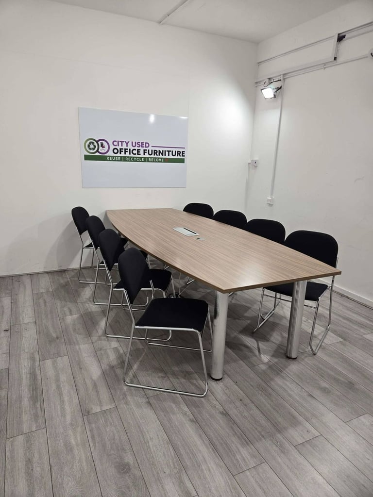 Konig + Neurath 8–10 Person Boardroom Table – Walnut Top, Power Module, W2800mm