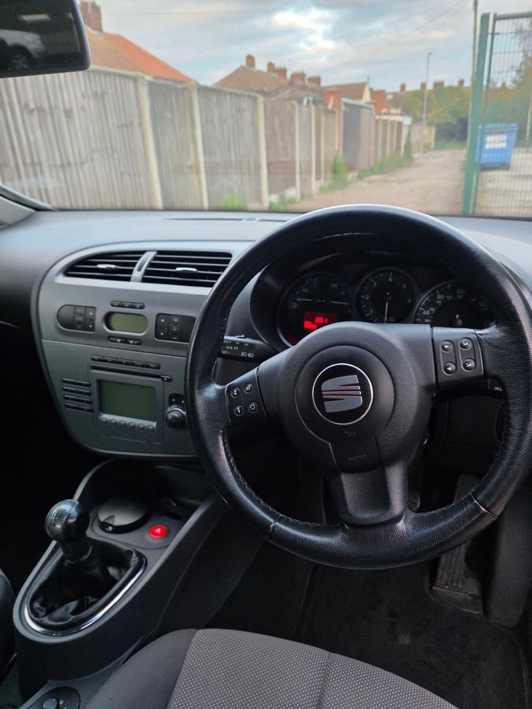 Seat, LEON, Hatchback, 2005, Manual, 1896 (cc), 5 doors