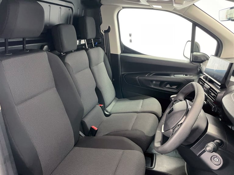 2024 Peugeot Partner 1.5 BlueHDi 100 Asphalt Van Light Van Diesel Manual