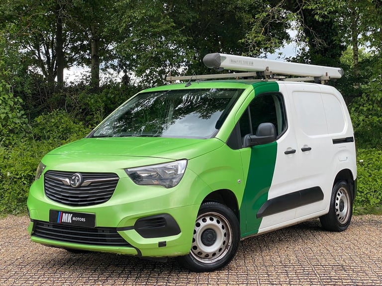2019 Vauxhall Combo 2300 1.6 Turbo D 100ps H1 Edition Van PANEL VAN Diesel Manual