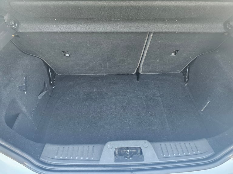 Ford, FIESTA, Hatchback, 2016, Manual, 1596 (cc), 3 doors