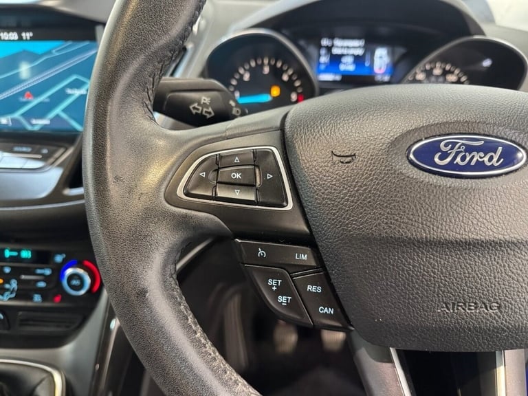 2017 Ford Kuga 2.0 TDCi Titanium X SUV 5dr Diesel Manual 2WD Euro 6 (s/s) (150 ps) HATCHBACK Dies...