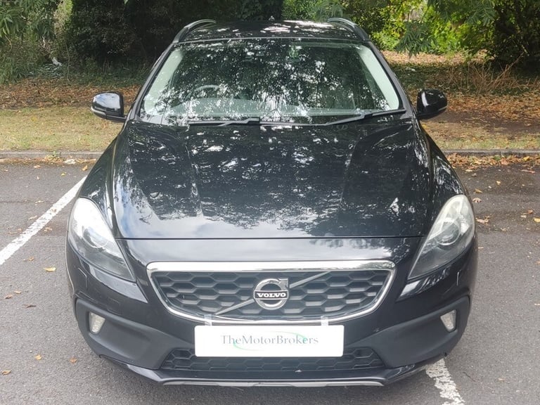 Volvo V40 D2 CROSS COUNTRY LUX