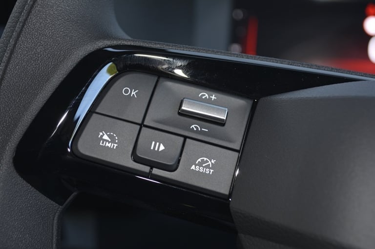 2025 Vauxhall Vivaro 1.5 Turbo D Pro Panel Van 6dr Diesel Manual SWB Euro 6 (s/s) (120 ps) Van Di...