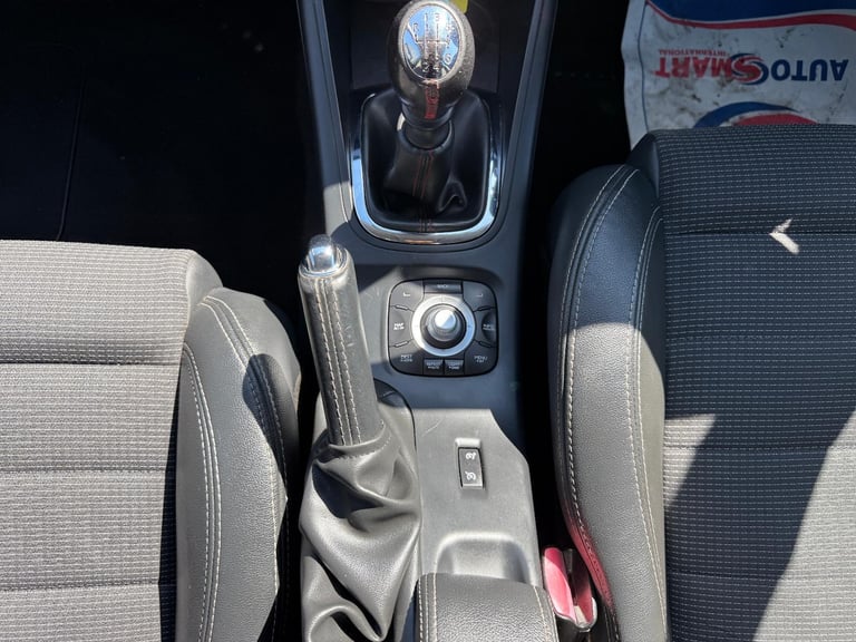 2014 14 REG RENAULT MEGANE GT LINE TOMTOM DCI 1.5 DIESEL WHITE ESTATE