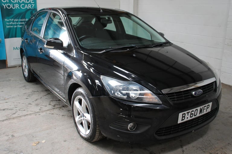 2011 Ford Focus 1.6 Zetec 5dr HATCHBACK PETROL Manual