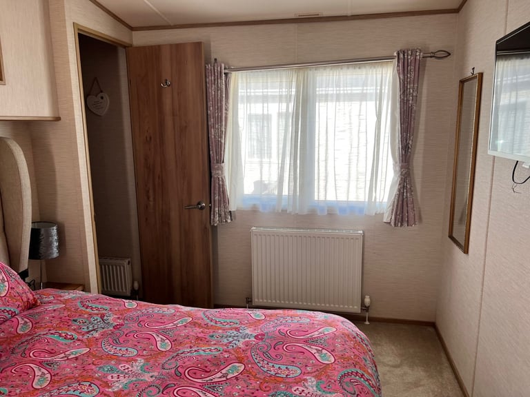 Marton Mere Blackpool 20th mon -Fri £225