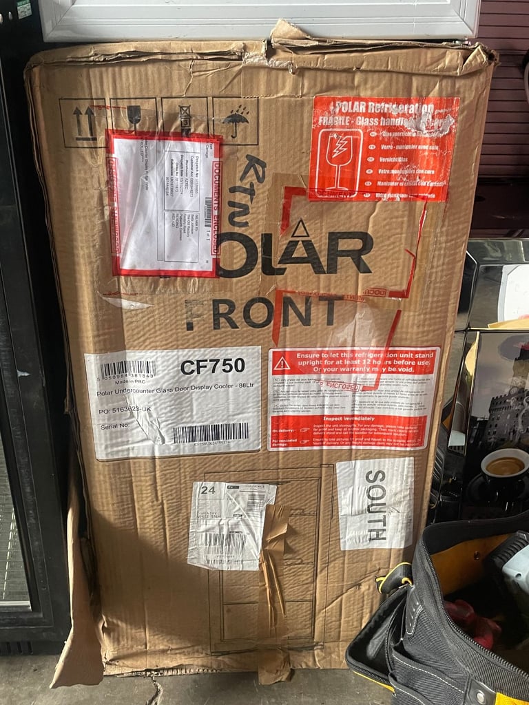 Polar C-Series Under Counter Display Fridge White - BRAND NEW- LOW ENERGY