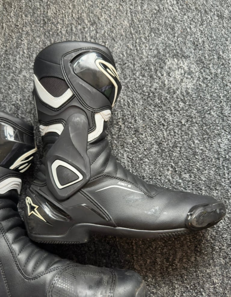 Alpinestars boots