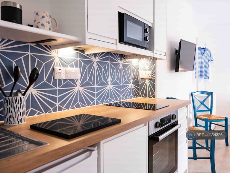 Studio flat in Albert Terrace, Middlesbrough, TS1 (#1134325)