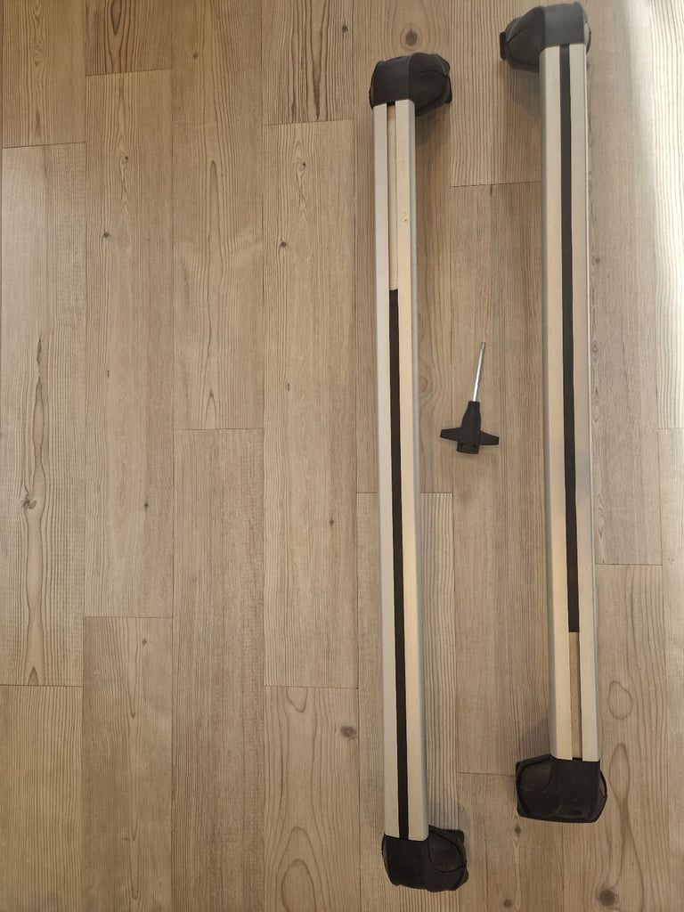 VW Golf 4T roof racks (2012 onwards)