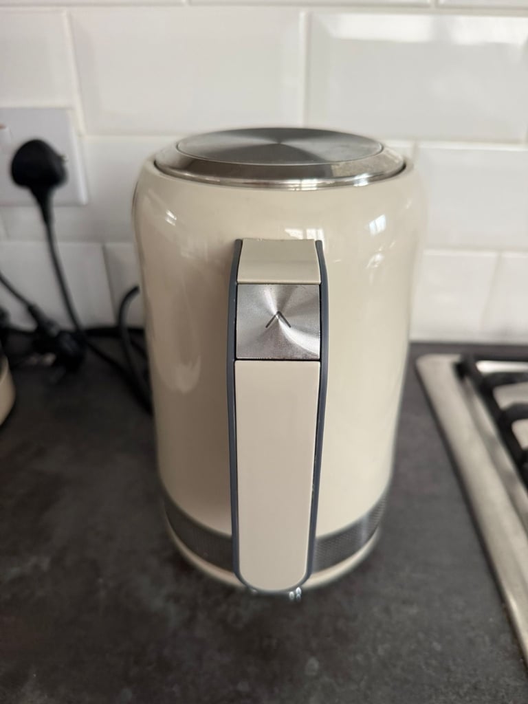 Russell Hobbs Microwave + Breville kettle and toaster bundle in Cream and Stainless Steel