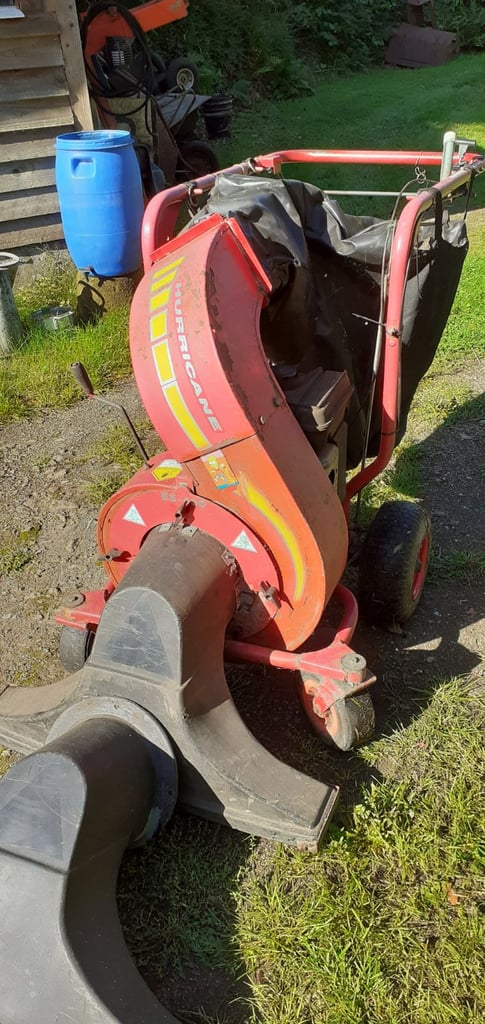 Countax  Hurricane  ES 400  Leaf vac