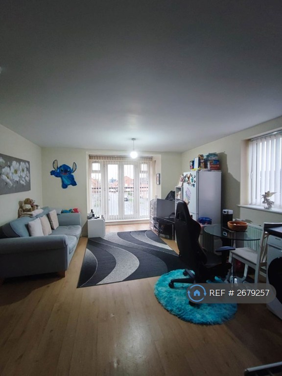 image for 2 bedroom flat in Anglian Way, Coventry, CV3 (2 bed) (#2679257)