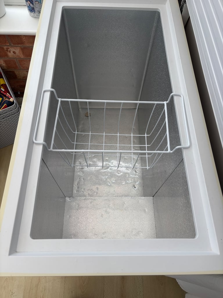 Russell Hobbs Chest Freezer