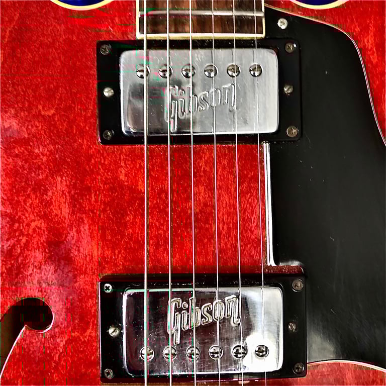 Vintage 1972 Gibson 335