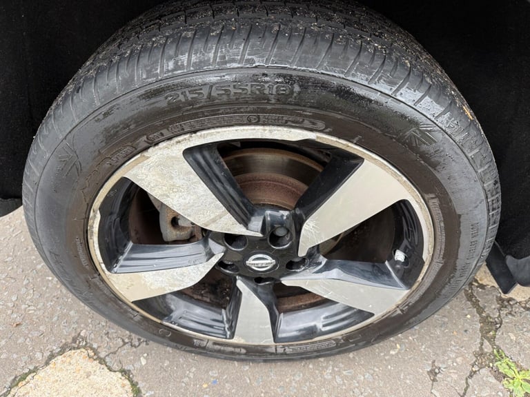 2015 Nissan Qashqai 1.6 dCi n-tec+ XTRON 2WD Euro 6 (s/s) 5dr Diesel