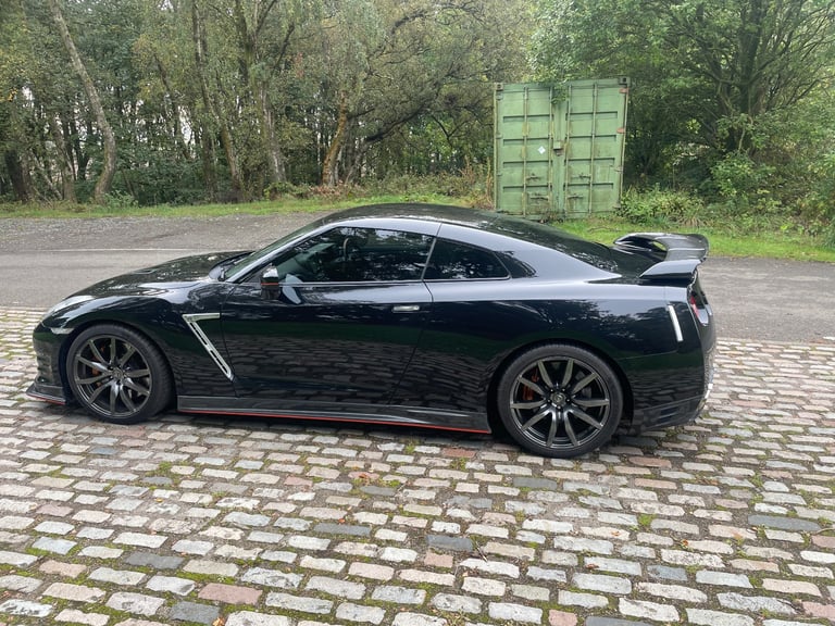 Nissan, GT-R, Coupe, 2016, Semi-Auto, 3799 (cc), 2 doors