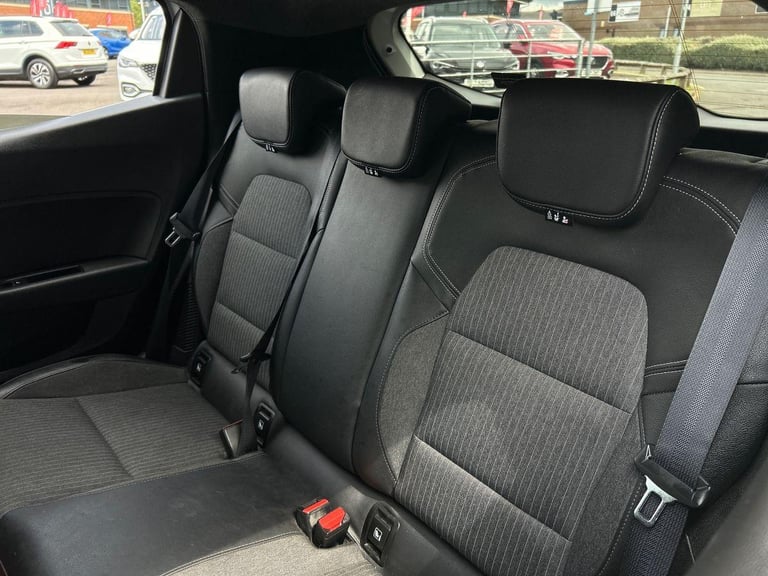 2022 Renault Clio 1.6 E-TECH full hybrid 145 Techno 5dr Auto Hatchback HYBRID ELECTRIC Automatic