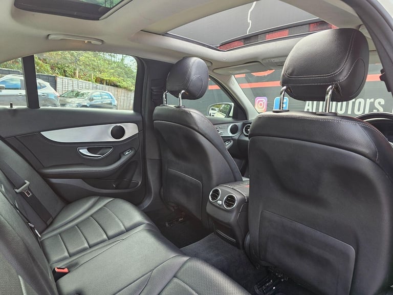 2015 Mercedes-Benz C-Class 2.0 C200 Sport (Premium) 7G-Tronic+ Euro 6 (s/s) 4dr SALOON Petrol Aut...