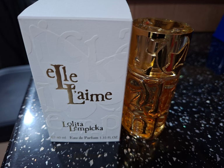 Lolita Lempica elle L'aime edp