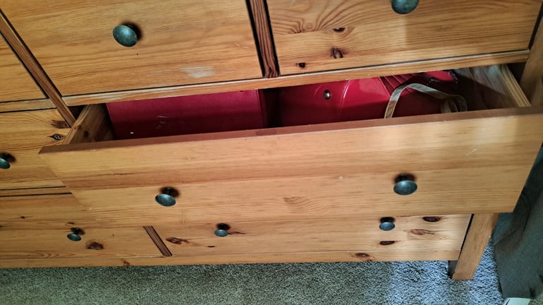 Large set of drawers 