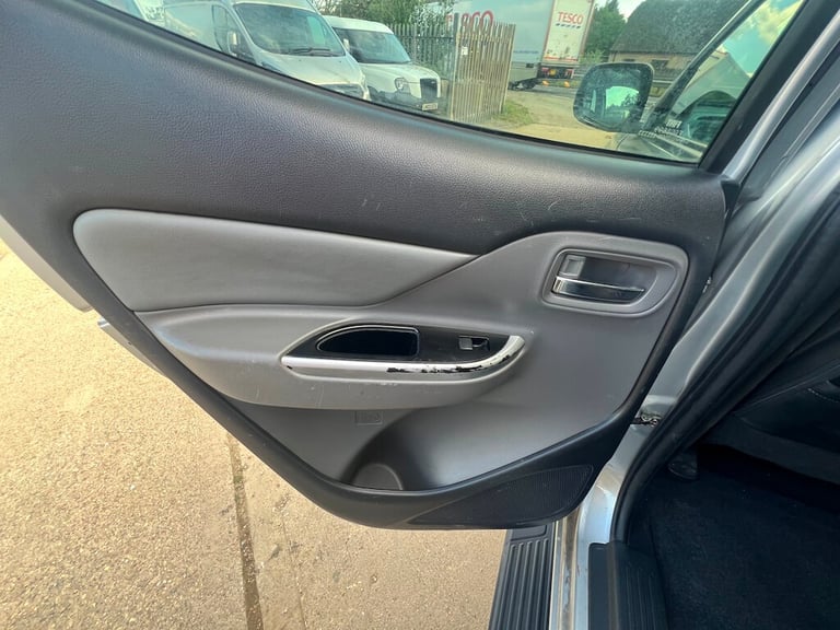 2018 Fiat Fullback 2.4D Cross Pickup Double Cab 4dr Diesel Auto 4WD Euro 6 (180 ps) Pick Up Diese...