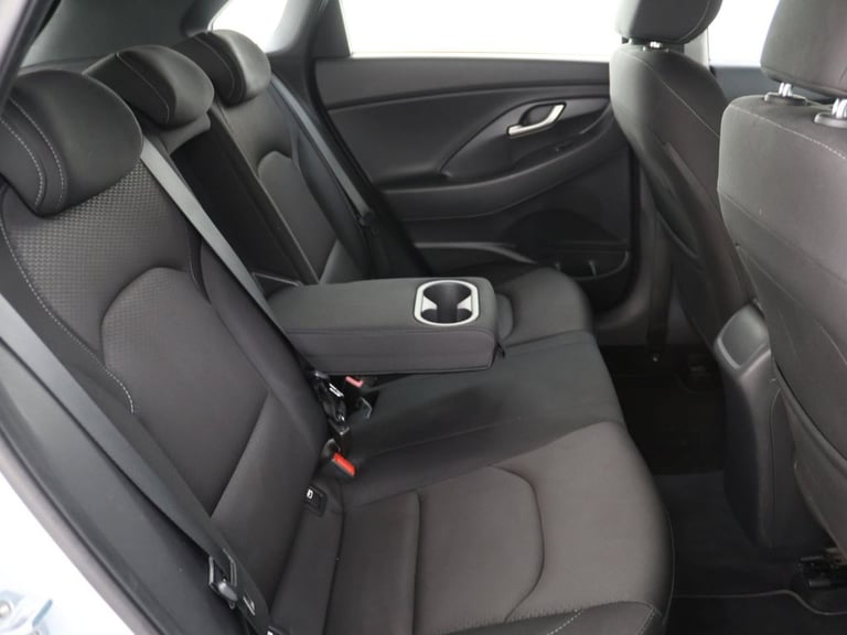 2018 Hyundai i30 1.0 T-GDi SE Nav Hatchback 5dr Petrol Manual Euro 6 (s/s) (120 ps) Hatchback Pet...