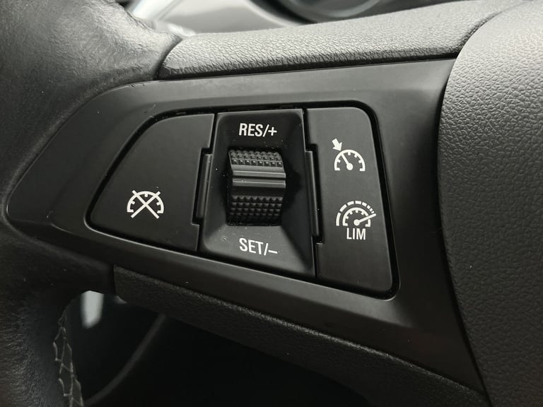 2015 Vauxhall Corsa 1.2 Excite 5dr [AC] Hatchback PETROL Manual