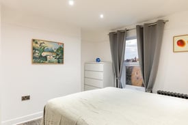 🌆 DOUBLE ROOM IN PRIME LOCATION AVAILABLE NOW 🌆