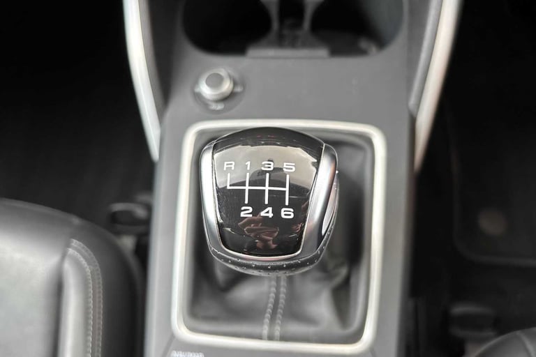  Audi Q2 30 TFSI S Line 5dr SUV Petrol Manual